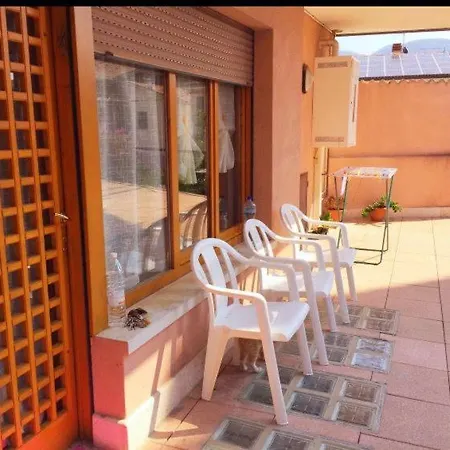 Apartmán Iris - A 200M Dall'Ospedale! *